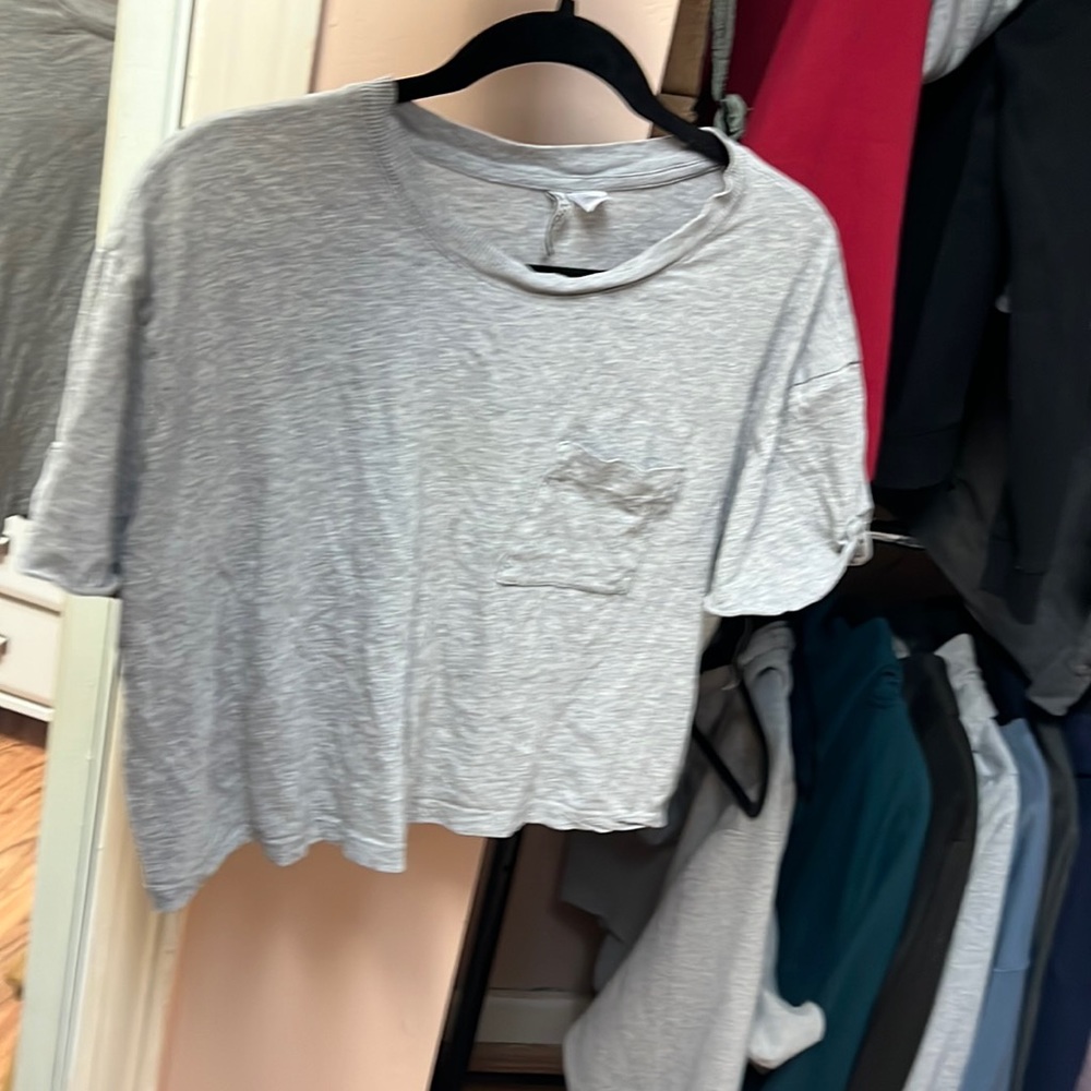 crop top